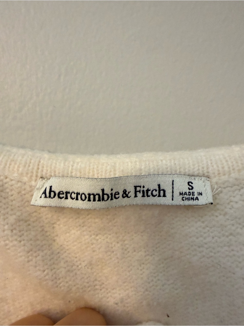 Abercrombie and Fitch Cream Off-Shoulder Draped Sweater - Picture 2 of 6